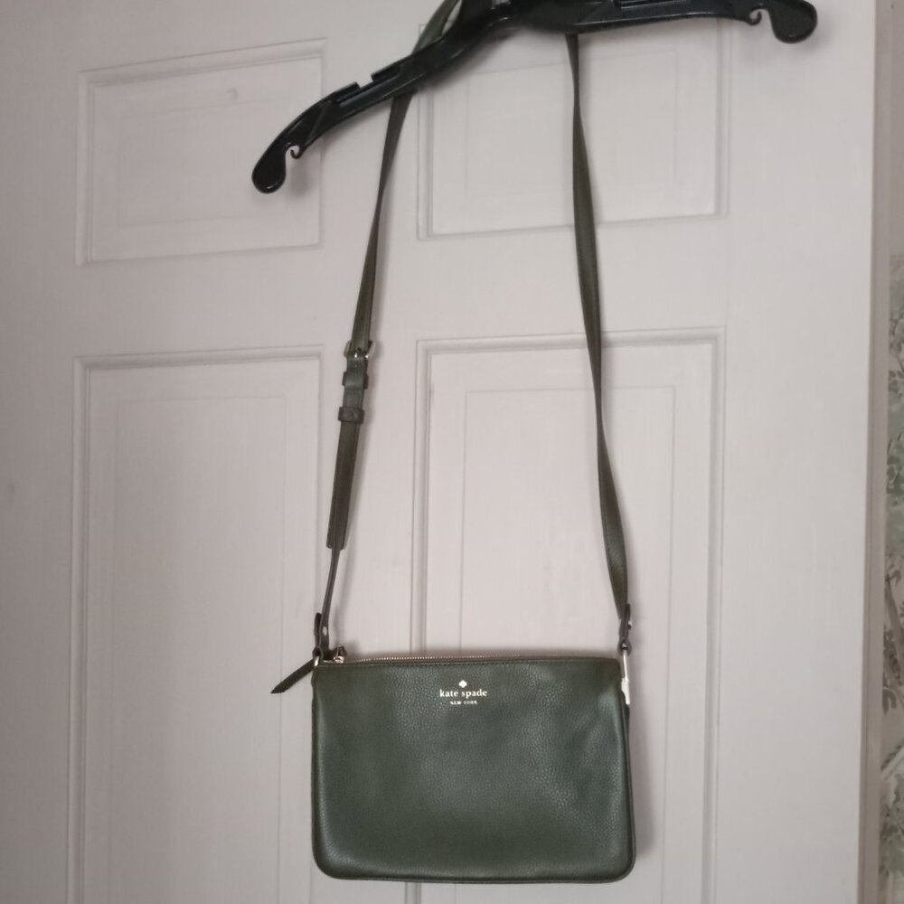 Kate Spade Pebble leather cross body bag in forest green color